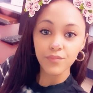 Meet your Posher, Ana